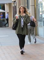 Alice Eve Longsleeve T-shirt #2898271