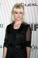 Alice Eve t-shirt #3317548