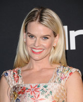 Alice Eve t-shirt #3778143