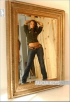 Alicia Keys tote bag #G61623