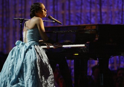 Alicia Keys tote bag #G61714