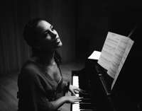 Alicia Keys hoodie #2077881