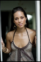 Alicia Keys Sweatshirt #2101926