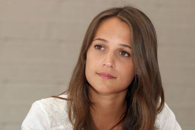 Alicia Vikander Poster 2626087