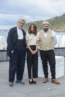 Alicia Vikander Sweatshirt #2769261