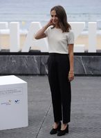 Alicia Vikander Sweatshirt #2769280