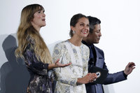 Alicia Vikander Sweatshirt #2769284