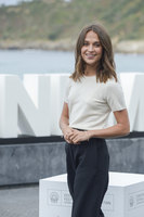 Alicia Vikander Sweatshirt #2769287