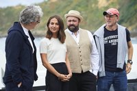 Alicia Vikander Longsleeve T-shirt #2815177