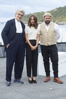 Alicia Vikander Longsleeve T-shirt #2815336