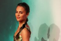 Alicia Vikander Longsleeve T-shirt #3172097