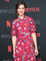 Alison Brie longsleeve t-shirt #3276342