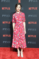 Alison Brie longsleeve t-shirt #3276343