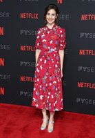 Alison Brie longsleeve t-shirt #3276355