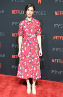 Alison Brie longsleeve t-shirt #3276396