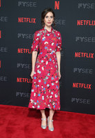 Alison Brie longsleeve t-shirt #3276438