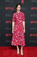 Alison Brie mug #G1518554