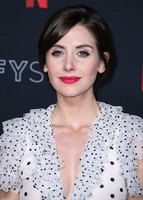 Alison Brie mug #G1545155