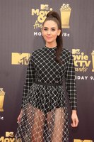 Alison Brie longsleeve t-shirt #3323753