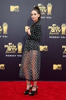 Alison Brie longsleeve t-shirt #3323757