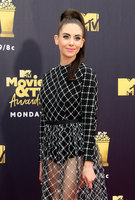 Alison Brie longsleeve t-shirt #3323765