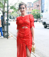 Alison Brie mug #G1565870