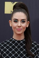 Alison Brie mug #G1565876