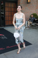 Alison Brie mug #G1565965