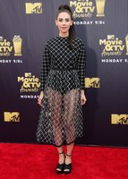 Alison Brie mug #G1565974