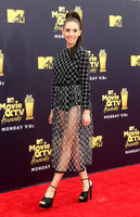 Alison Brie Sweatshirt #3323897