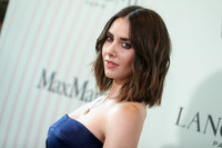 Alison Brie mug #G1566004