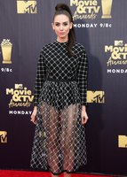 Alison Brie longsleeve t-shirt #3323936