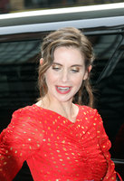 Alison Brie longsleeve t-shirt #3323937