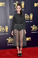 Alison Brie longsleeve t-shirt #3323953