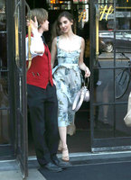 Alison Brie mug #G1566065