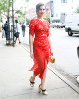 Alison Brie mug #G1605829