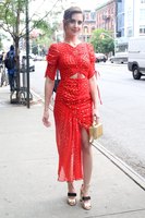 Alison Brie mug #G1605839