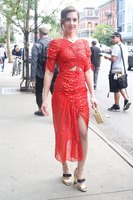 Alison Brie mug #G1605862