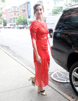 Alison Brie mug #G1605866