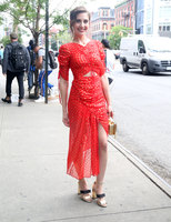 Alison Brie mug #G1605873