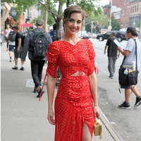 Alison Brie tote bag #G1605874