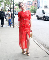 Alison Brie mug #G1605877