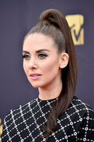 Alison Brie mug #G1605920