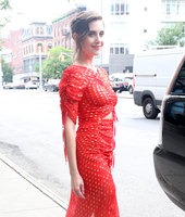 Alison Brie mug #G1605922