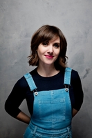 Alison Brie Sweatshirt #3679004
