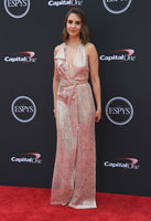 Alison Brie t-shirt #3721167