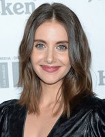 Alison Brie Sweatshirt #3721185
