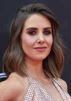 Alison Brie longsleeve t-shirt #3721260