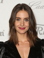 Alison Brie tote bag #G2338516