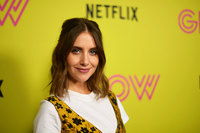 Alison Brie longsleeve t-shirt #3782272